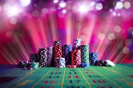 slotsbonus Myanmar Live Baccarat HD Dealer ကတ်ဖြန့်နေသော Real Table ရုပ်ပုံ